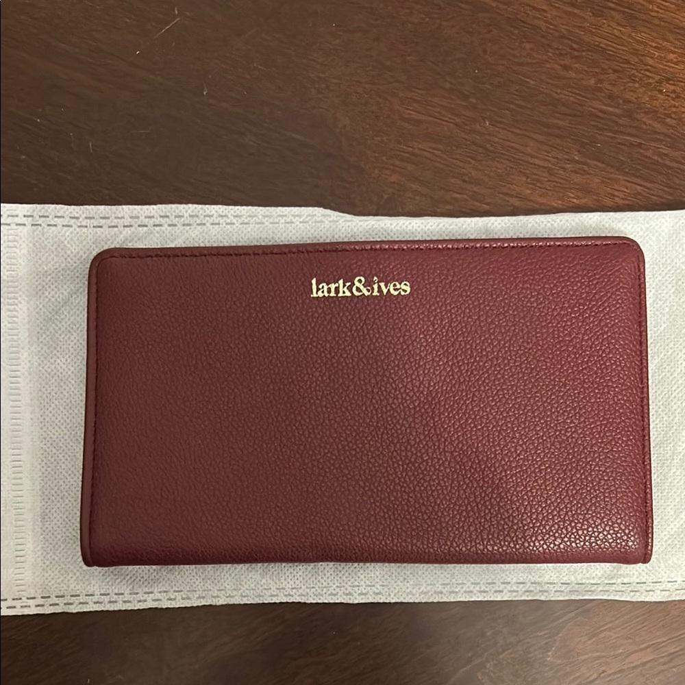 Lark & Ives Collectibles Continental Snap Wallet - Picture 6 of 8